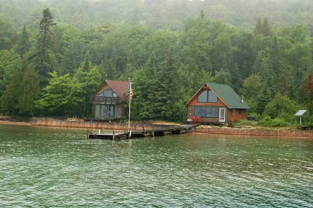 summer cottages on Grand Isle